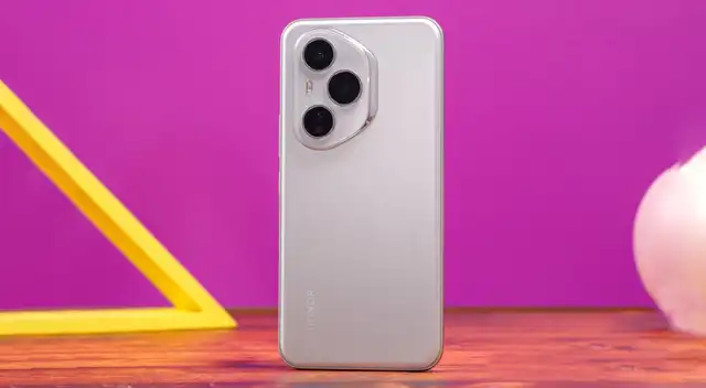 El Honor 400 Pro es un smartphone de gama alta que supera al Xiaomi 15T Pro, Galaxy S25FE y Motorola Edge 60 Pro. Además, su precio es el más bajo. El Honor 400 Pro es un smartphone de gama alta que supera al Xiaomi 15T Pro, Galaxy S25FE y Motorola Edge 60 Pro. Además, su precio es el más bajo.