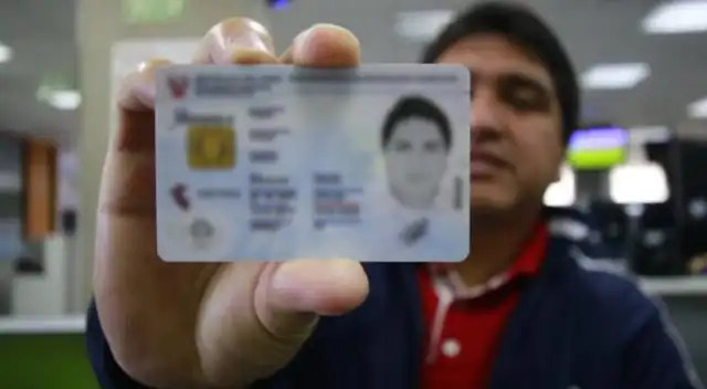 Miles de ciudadanos podrán acceder a la renovación de DNI electrónico gratis. Miles de ciudadanos podrán acceder a la renovación de DNI electrónico gratis.