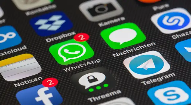 WhatsApp WhatsApp