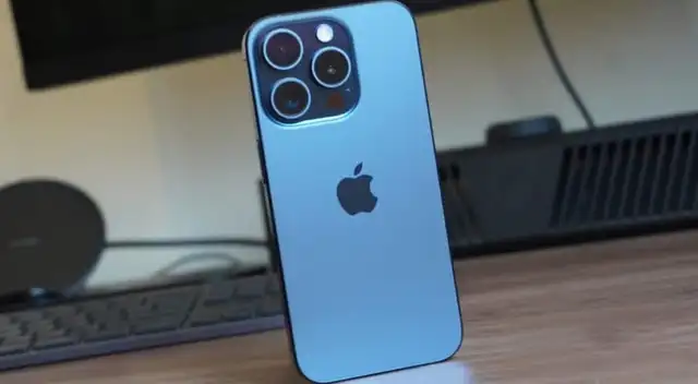 iPhone 16 Pro Max iPhone 16 Pro Max