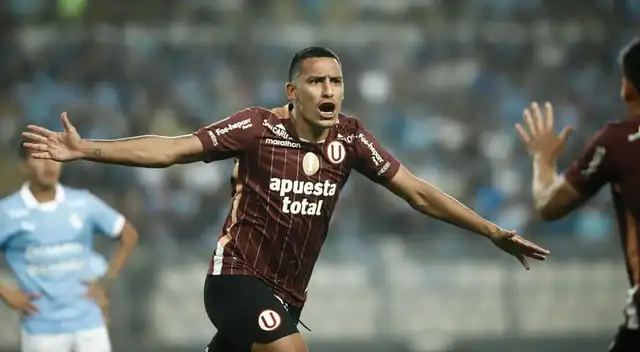 Alex Valera marcó el gol de la victoria de Universitario sobre Sporting Cristal.