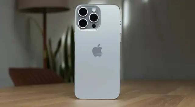 Este celular salió en 2023, pero es todo un portento tecnológico. Este celular salió en 2023, pero es todo un portento tecnológico.