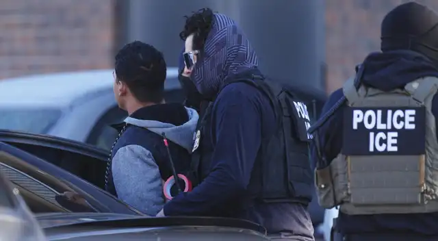 ICE amenaza con aumentar redadas en Portland tras manifestaciones de inmigrantes. ICE amenaza con aumentar redadas en Portland tras manifestaciones de inmigrantes.