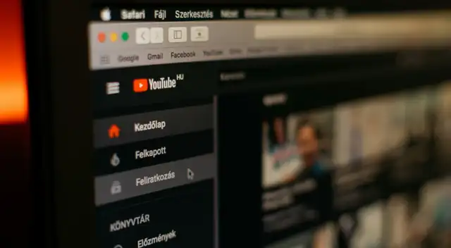 YouTube YouTube