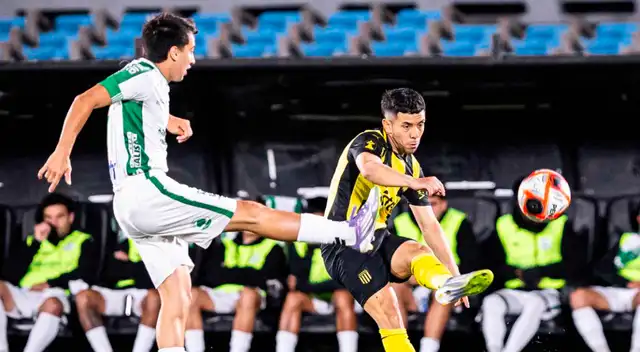 Peñarol vs. Plaza Colonia definen EN VIVO ONLINE al campeón de la Copa AUF Uruguay 2025. Peñarol vs. Plaza Colonia definen EN VIVO ONLINE al campeón de la Copa AUF Uruguay 2025.