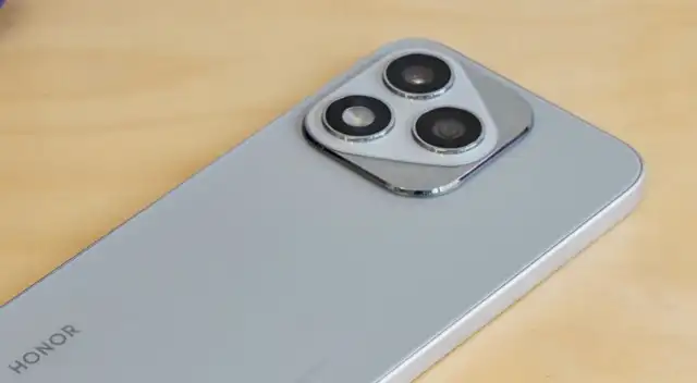 Una de las bondades de este celular es alta resolución de su pantalla. Una de las bondades de este celular es alta resolución de su pantalla.