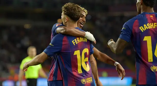 Barcelona derrotó a Elche por LaLiga. Barcelona derrotó a Elche por LaLiga.