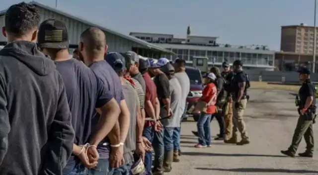 Operativo de ICE en Houston deja más de 1500 arrestados. Operativo de ICE en Houston deja más de 1500 arrestados.