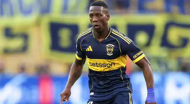  Luis Advíncula tuvo chances de ser titular en Boca Juniors ante River Plate en La Bombonera. Foto: Boca Juniors 