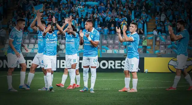 Figura de Sporting Cristal dejó en país y viajó a Portugal para asumir un nuevo desafío en su carrera Figura de Sporting Cristal dejó en país y viajó a Portugal para asumir un nuevo desafío en su carrera