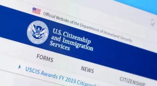 Esto es lo que pasa si USCIS no contesta a tiempo tu trámite. Esto es lo que pasa si USCIS no contesta a tiempo tu trámite.