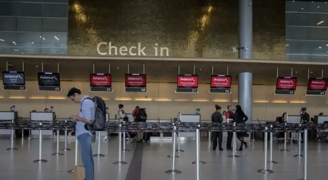 El DHS permite apelar y solicitar revisión del estatus.   