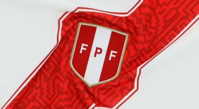 Fue el '9' de la selección peruana y reveló que puede retirarse