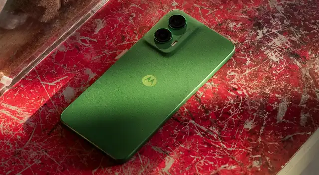 El Motorola G35 es uno de los teléfonos de gama media más potente y barato para este 2025. El Motorola G35 es uno de los teléfonos de gama media más potente y barato para este 2025.