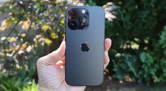 iPhone 14 Pro iPhone 14 Pro