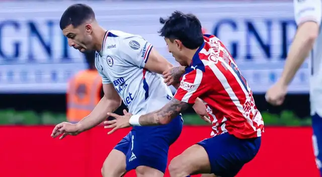 Cruz Azul y Chivas juegan el partido de vuelta de cuartos de final