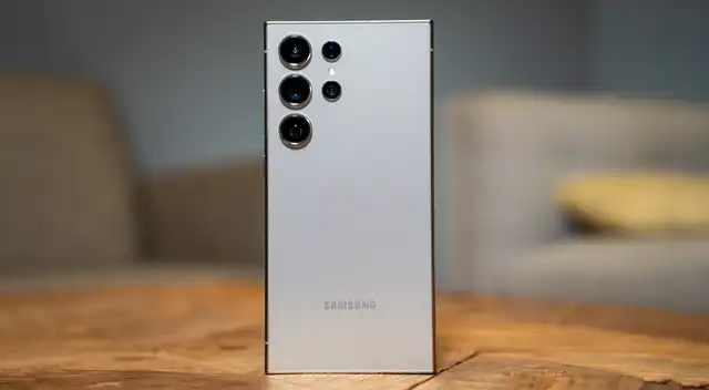 Galaxy S24 Ultra Galaxy S24 Ultra