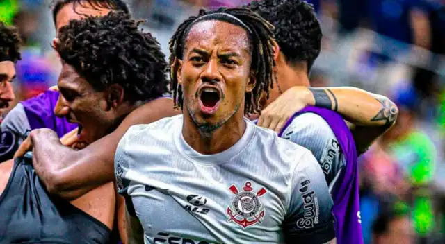 André Carrillo fue parte del título del Corinthians en Brasil
