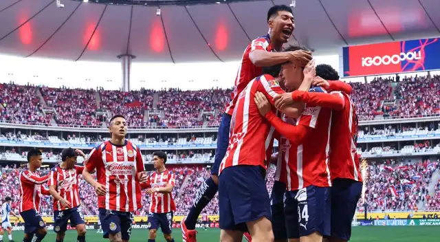 Chivas venció 2-0 a Pachuca Chivas venció 2-0 a Pachuca
