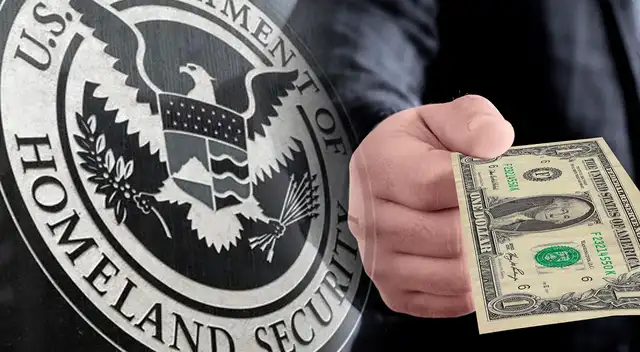 USCIS anuncia el aumento de tarifas de documentos clave.