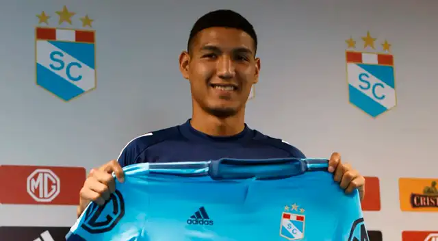 Carlos Cabello, ex Sporting Cristal, seguirá en un club de la Liga 1 2026.