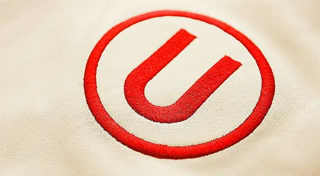 Universitario presentó a su flamante refuerzo para la temporada.