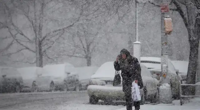 Más de 185 millones de personas siguen bajo alerta por nieve, hielo y frío extremo en Estados Unidos Más de 185 millones de personas siguen bajo alerta por nieve, hielo y frío extremo en Estados Unidos