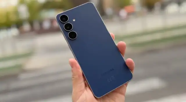 El Galaxy S25 Fan Edition es considerado como uno de los mejores teléfonos de Samsung y su precio ha bajado en 2026.