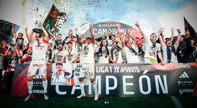 Universitario se consagró bicampeón en su centenario.