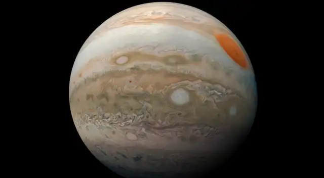 Científicos hacen impactante revelación sobre la forma de Júpiter: "Habrá que actualizar los libros de texto"