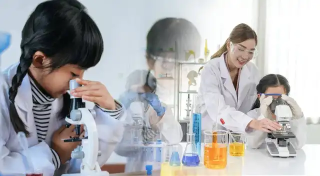 Día Internacional de la Mujer y la Niña en la Ciencia HOY, 11 de febrero: 40 frases para honrar la fecha