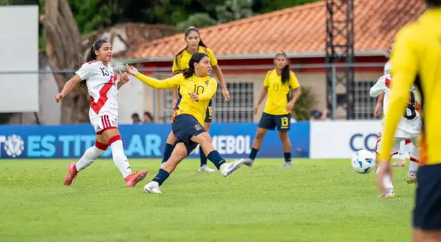Perú perdió 4-0 por Ecuador en la fecha 5 del grupo B del Sudamericano Sub 20 Femenino.