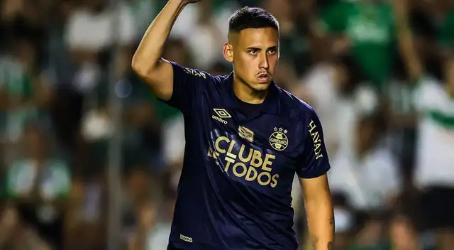 Erick Noriega de Gremio fue denunciado en Brasil por 'conducta temeraria de juego'