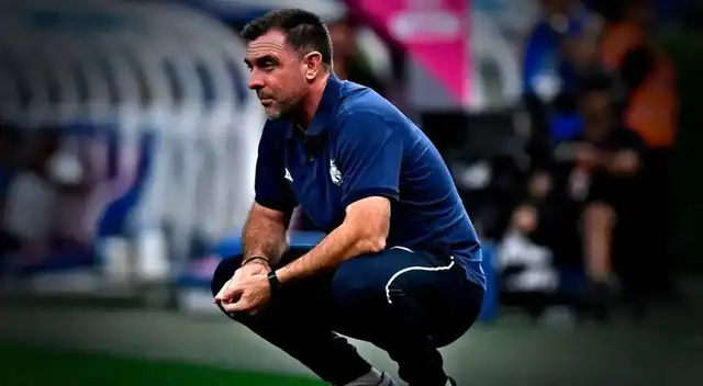 Pablo Guede tiene contrato hasta finales de 2026 con Alianza Lima.  