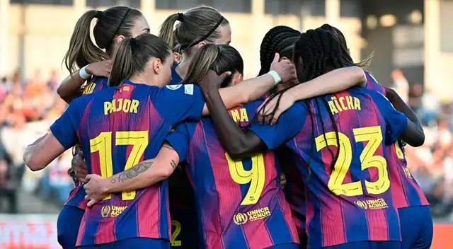 Real Madrid vs. Barcelona juegan por la ida de cuartos de final de la Champions League Femenina. Real Madrid vs. Barcelona juegan por la ida de cuartos de final de la Champions League Femenina.