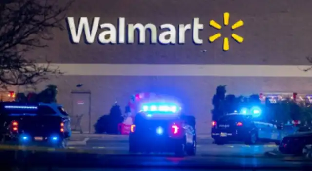 Reportan altercado con 30 personas en Walmart y la intervención de policía, ¿qué sucedió?