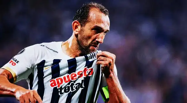 Alianza Lima tomó polémica decisión respecto a Hernán Barcos.