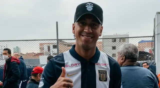 Renato Tapia es hincha de Alianza Lima y desea jugar en el club
