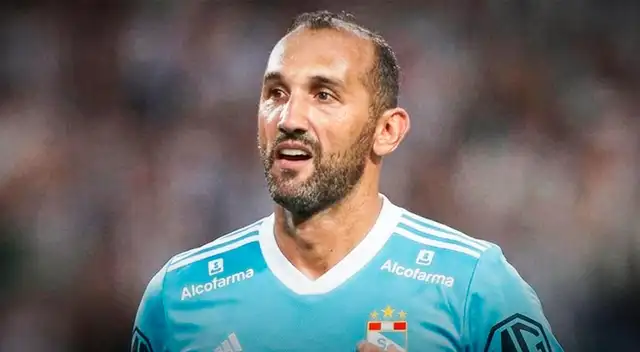 Campeón con Sporting Cristal dio fuerte crítica por fichaje de Hernán Barcos