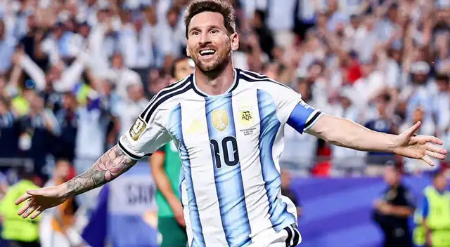Lionel Messi viene de anotarle un hat trick a Argelia Lionel Messi viene de anotarle un hat trick a Argelia