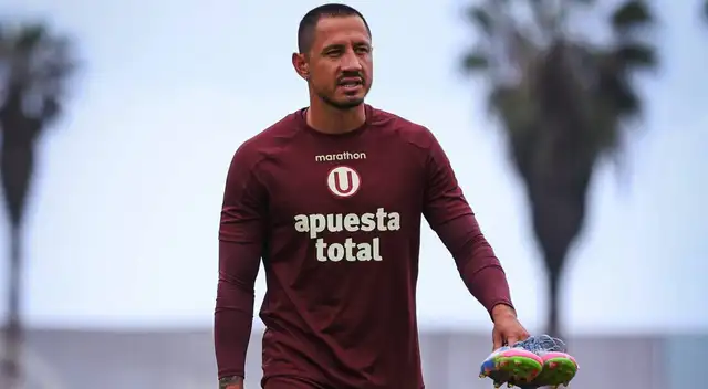 Gianluca Lapadula lanzó contundente calificativo sobre Lolo Fernández.
