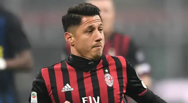 Gianluca Lapadula fue futbolista de AC Milan