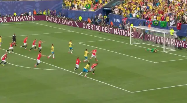 Bruno Guimaraes no pudo convertir el primer tanto de Brasil ante Noruega. Bruno Guimaraes no pudo convertir el primer tanto de Brasil ante Noruega.