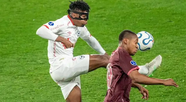 Cienciano perdió con Lanús por la Copa Sudamericana.