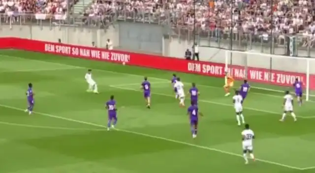 Gol de Alexis Ciria para el 2-0 del Real Madrid ante Fiorentina Gol de Alexis Ciria para el 2-0 del Real Madrid ante Fiorentina