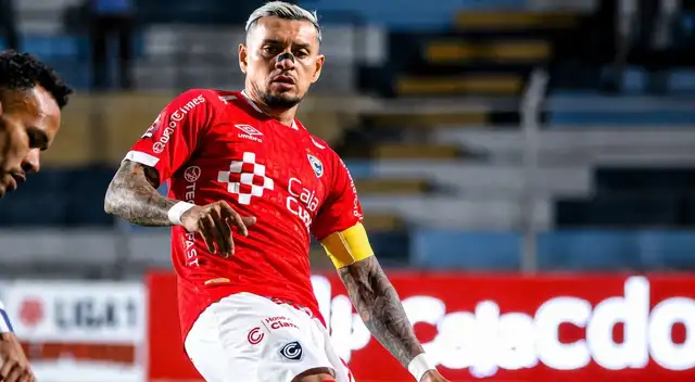 Carlos Garcés lamentó el empate de Cienciano con Deportivo Garcilaso.