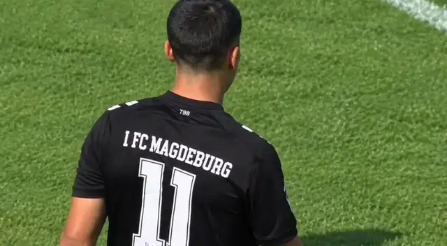 Felipe Chávez debutó con Magdeburgo en la derrota frente a Hertha Berlín. Felipe Chávez debutó con Magdeburgo en la derrota frente a Hertha Berlín.