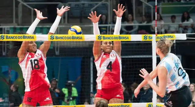 Perú perdió 3-1 ante Argentina en su debut. Foto: Maurício Val/CBV Perú perdió 3-1 ante Argentina en su debut. Foto: Maurício Val/CBV