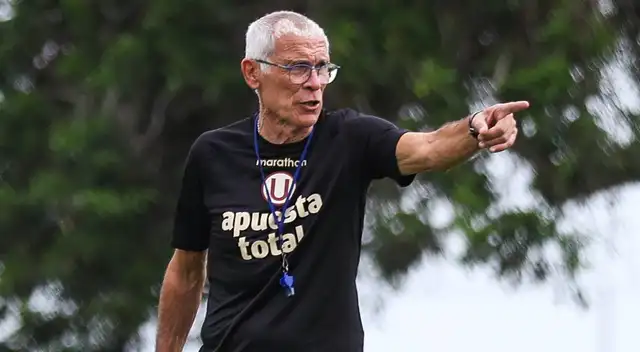 Universitario de Deportes, Héctor Cúper