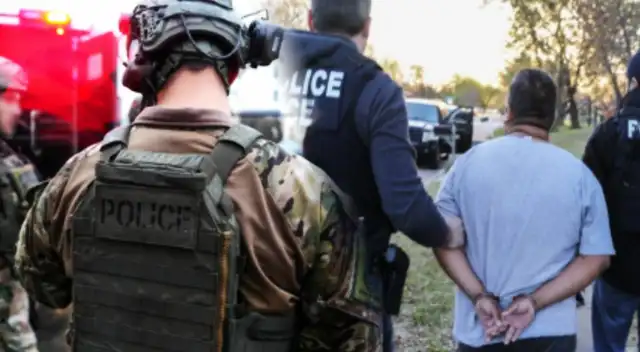 Dos individuos fueron detenidos tras operativos del ICE en cárceles de Santa Cruz y San José.